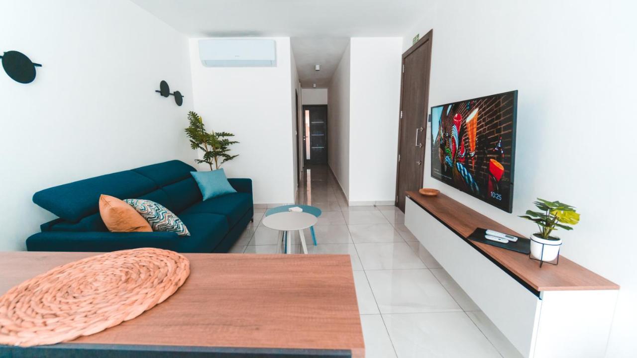 Ideal Location, Stylish 1Br Apartment With Free Parking Sliema Exteriör bild