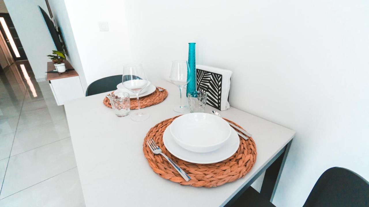 Ideal Location, Stylish 1Br Apartment With Free Parking Sliema Exteriör bild
